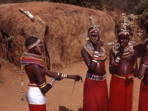 Mujeres Masai - ©gbaku