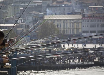 Puente Gálata en Turquía