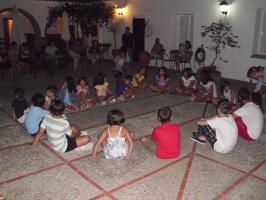 Monte y playa en finca La Alcaidesa para singles con niños (verano)