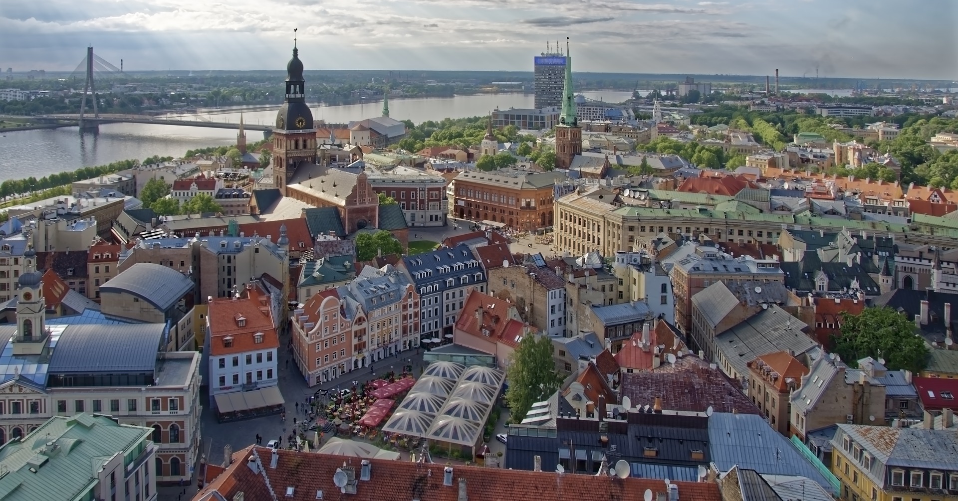Helsinki, Tallín, Riga y una noche en Estocolmo (exclusivo para singles)