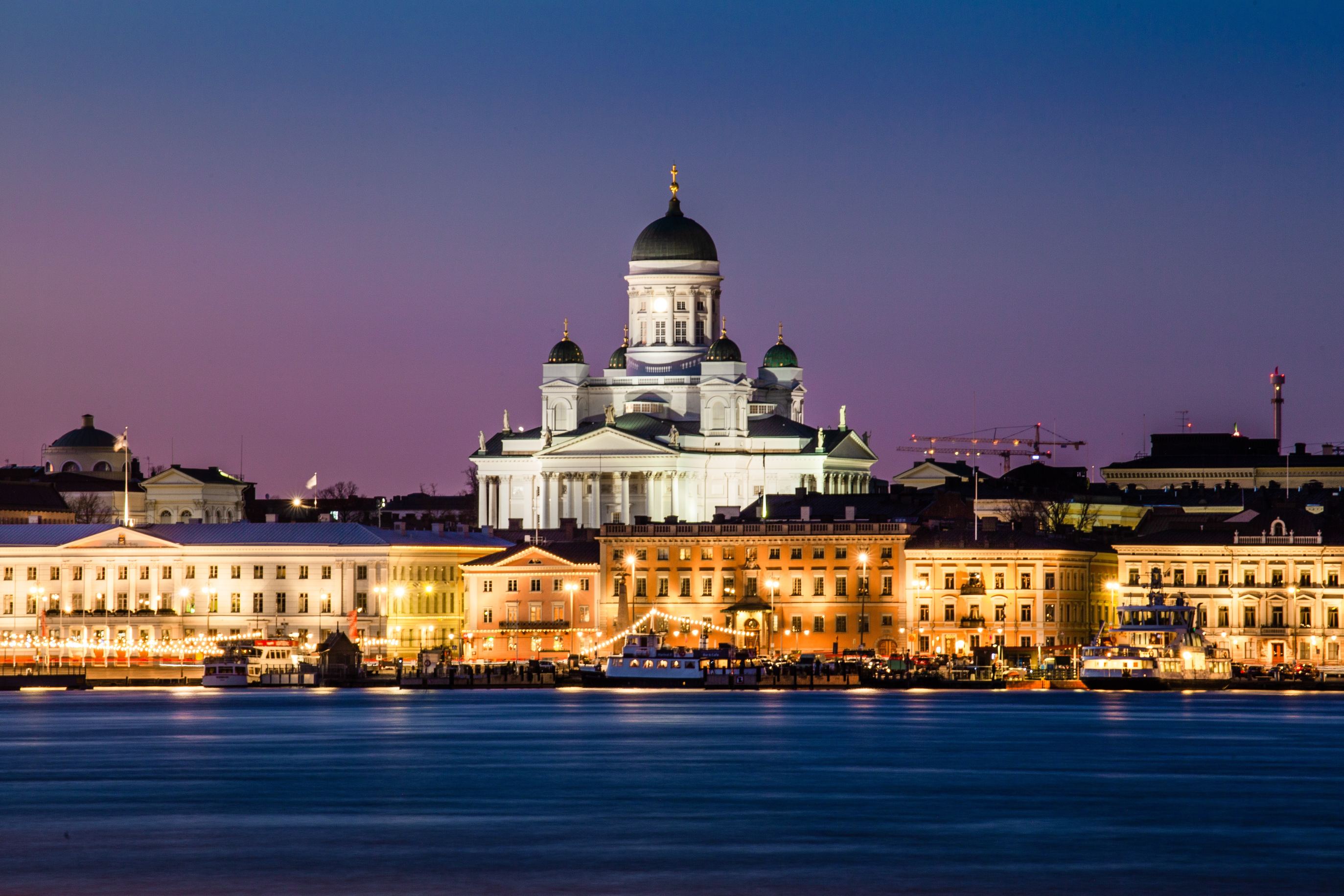 Helsinki, Tallín, Riga y una noche en Estocolmo (exclusivo para singles)