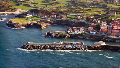 Llanes