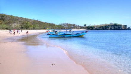 Playa Rosa Indonesia