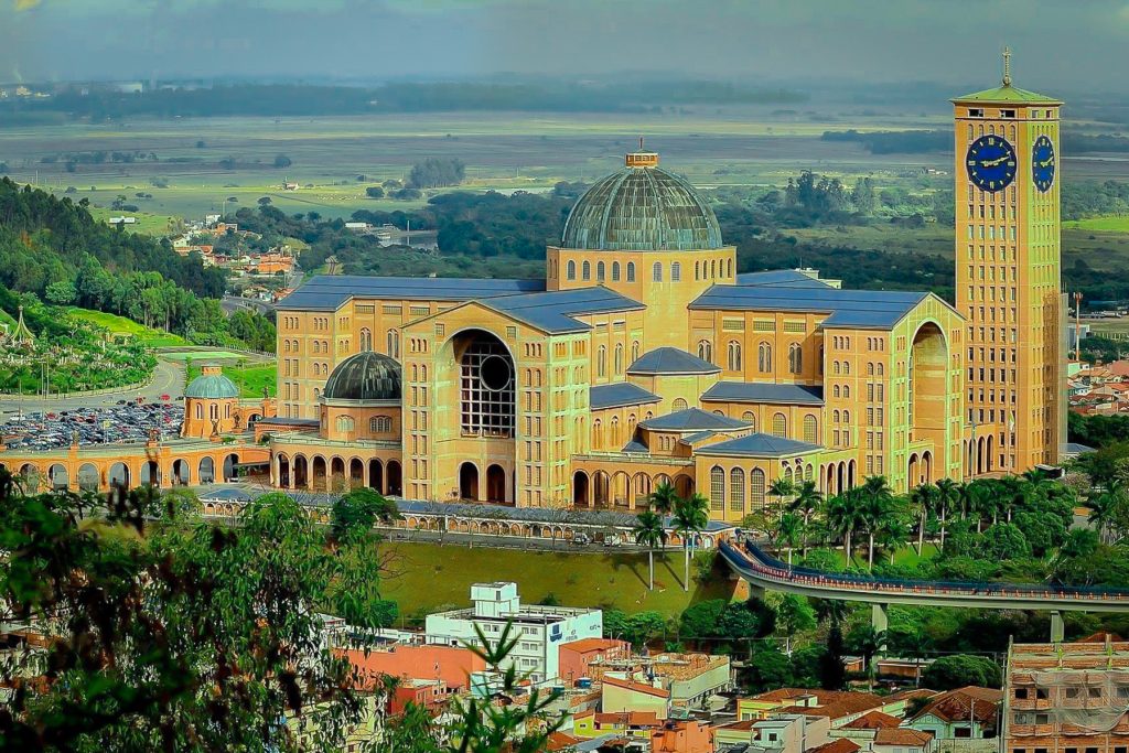 Basílica de Nuestra Señora Aparecida, Aparecida, Brasil