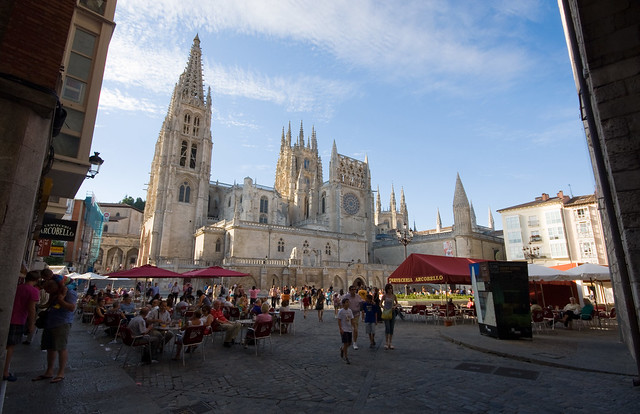 Catedral de burgos Camino de Santiago en moto