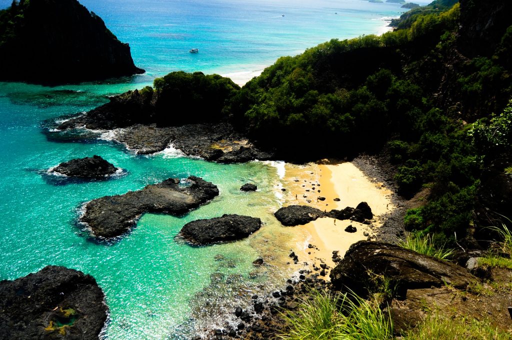 Bahía do Sancho playas de Brasil 