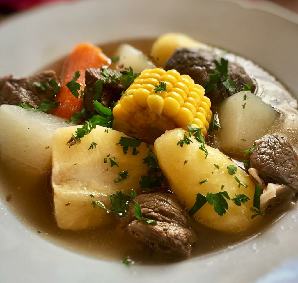 Olla de carne comidas típicas de Costa Rica