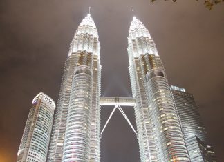 Conoce las Torres Petronas en Kuala Lumpur, Malasia