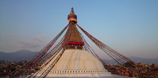 La estupa de Bodnath en Kathmandu, Nepal boudhanath katmandú nepal