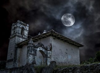 “Sorpresa” en la noche de Chiapas, México noche de chiapas mexico