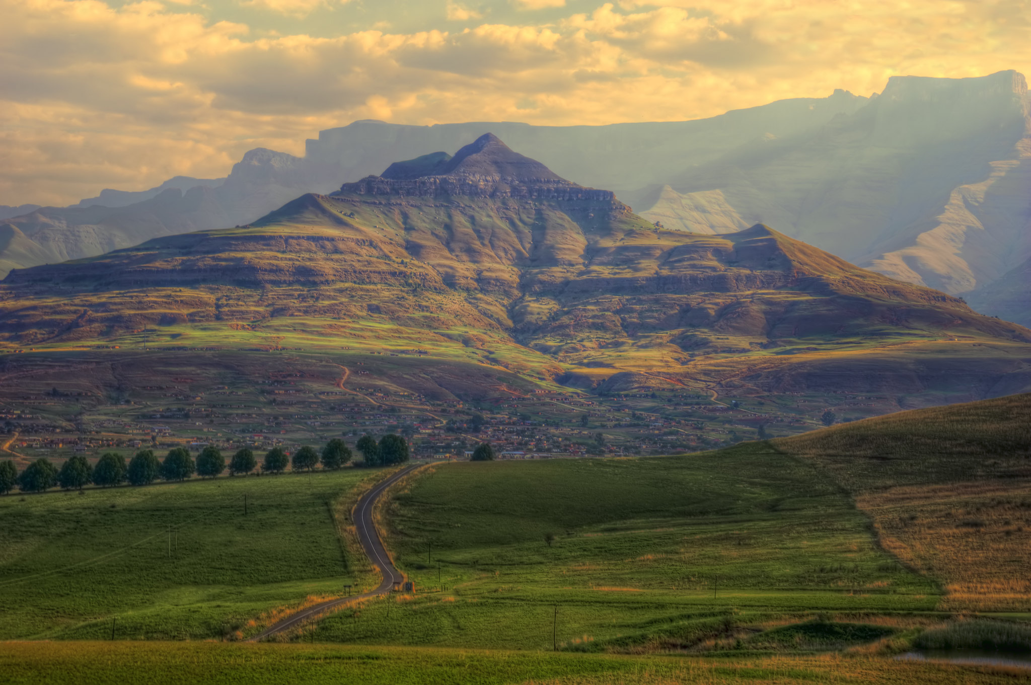 Time Lapse: montes Drakensberg Sudáfrica | Blog BuscoUnViaje Time Lapse: montes Drakensberg Sudáfrica | Blog BuscoUnViaje