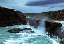Experiencia de viaje a Islandia cascada gullfoss islandia