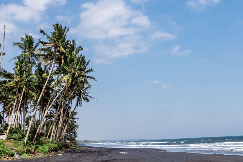 Playas negras en Bali