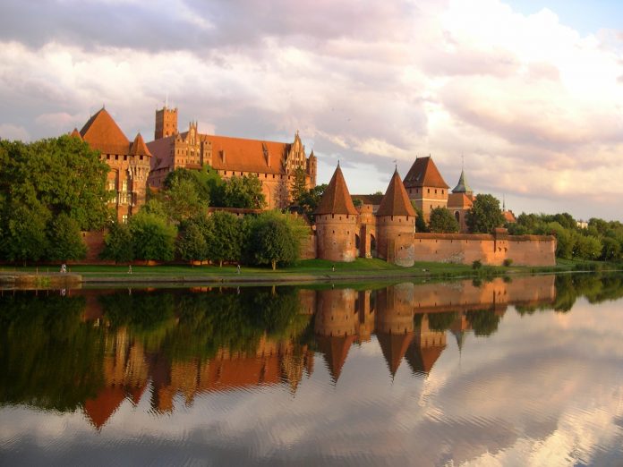 El castillo de Malbork, en Polonia Castillo de Malbork en Polonia
