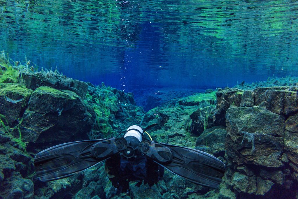 buceo en Islandia