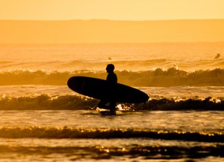 Surfear en Hawaii a fin de año mejores playas para surfear