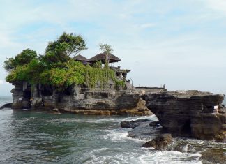 Conoce el Templo de Tanah Lot en Bali, Indonesia templo tanah lot en bali