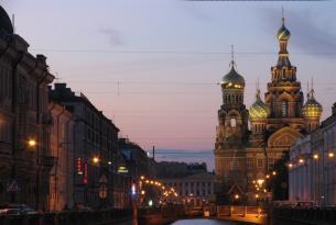 Rusia: Moscú i San Petersburgo a tu aire en tren
