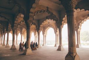 India: Triángulo dorado con Khajuraho y Varanasi