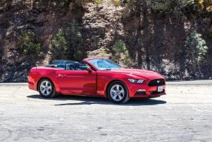 Estados Unidos: la mítica Ruta 66 en Ford Mustang descapotable