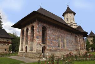 8 Días Rumanía Esencial Tour Privado 2016: Bucarest, Transilvania, Monasterios Pintados