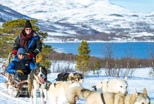 Saga Nórdica: Estocolmo, rompehielos, Rovaniemi, Kirkenes, Oslo, Flam y Bergen