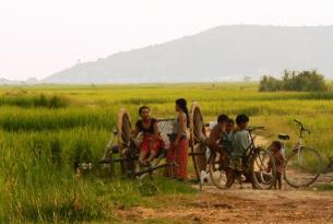 Camboya Rural y Étnica en grupo privado