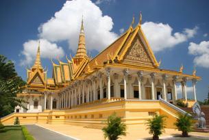 Camboya Histórica - Salidas en grupo 2016