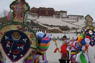 Viaje a Tíbet y Nepal. Grupo verano. Tocando el cielo