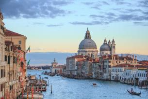 Italia Clásica: Venecia, Florencia y Roma en grupo