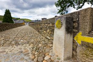 El Camino de Santiago en coche y en hoteles con encanto