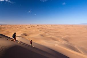 Marruecos entre nómadas: camellada en el Sahara marroqui