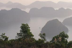 Vietnam y Angkor -  Poblados del norte, Halong, Hue, Delta y Angkor o Isla Phu Quoc - Salidas de Junio a Diciembre