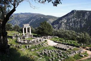 Grecia: circuito por el Peloponeso, Delfos y Meteora