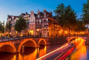 Oferta de viaje a Ámsterdam, visitando  Marken y Volendam (por libre con excursiones en grupo)