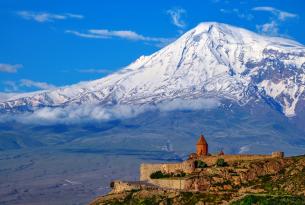 Armenia en grupo en Semana Santa