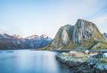 Lofoten: auroras boreales y trineo de perros en Noruega. Aventura & Confort