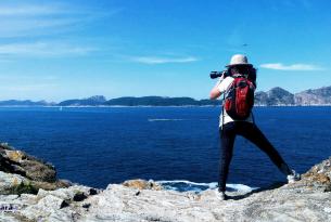 Senderismo en las Islas Cies y Ons en grupo