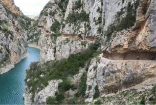 Huesca: Mont Rebei, pasarelas del río Vero y Mallos de Riglos