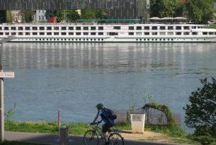 Por el Danubio de Linz a Viena