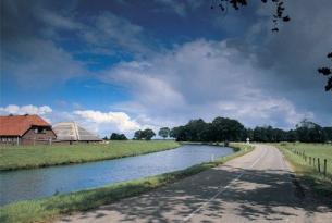 Holanda en bicicleta: playa, ciudades y tulipanes