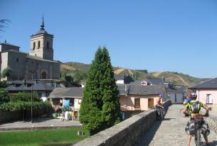 Camino de Santiago en bici: entrada a Galicia de Vilafranca del Bierzo a Santiago de Compostela (Auto Guiado - Básico)