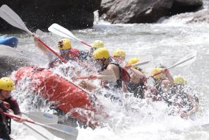Rafting por la mañana: De Llavorsí a Sort (18km)