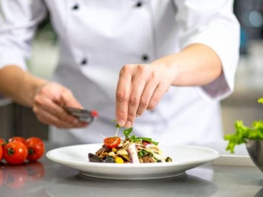 Crucero por el Mediterráneo: Ruta Gastronómica por Marsella y Savona (Semana Santa)