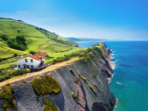 COSTA VASCA: Bilbao, San Sebastián, playas y pueblos marineros | Verano
