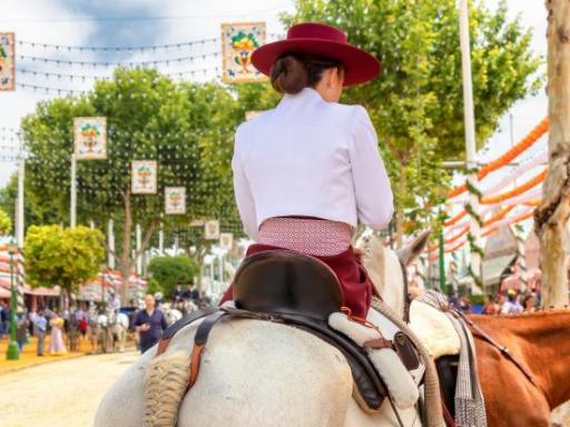 SEVILLA | Vive la magia de la Feria de Sevilla | Escapada