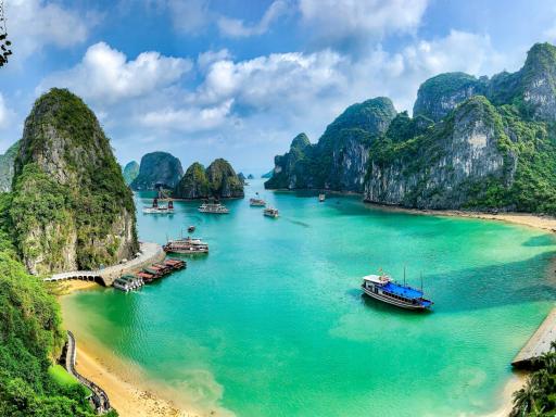 Vietnam: Viaje en Grupo Reducido (Templos, Montañas y el delta del Mekong)