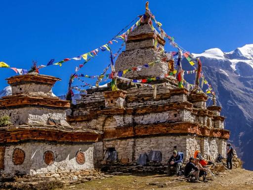 Trekking a Nar-Phu