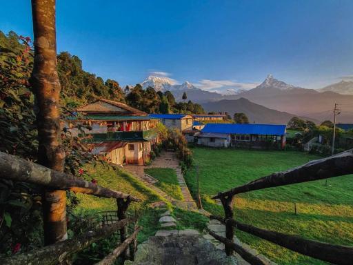 Trekking Corto al Campamento Base Australiano