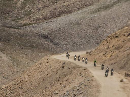 Aventura en Moto por el Místico Lower Mustang